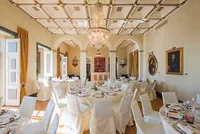 Vila Gale Collection Palacio dos Arcos Hotel