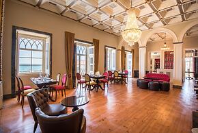 Vila Gale Collection Palacio dos Arcos Hotel
