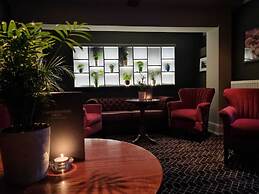 The Lion Hotel