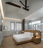 Macalister Mansion