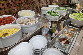 CYPRESS HOTEL Nagoya-eki Mae