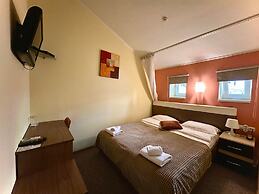 Leotel Hotel