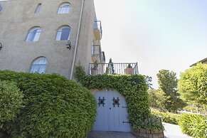 Villa Howden