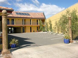 Harbourside Lodge
