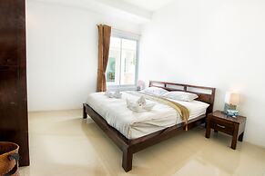 Oriental Beach Pearl Resort
