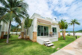 Oriental Beach Pearl Resort