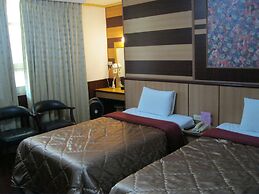 Seng-Kuo Hotel