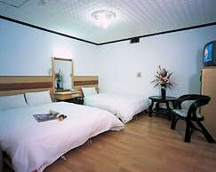 Seng-Kuo Hotel