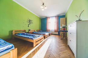 Tara Hostel