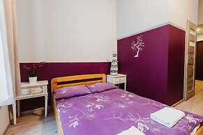 Tara Hostel