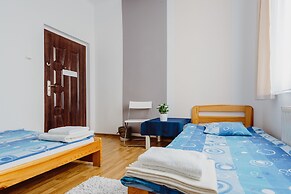 Tara Hostel