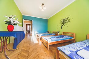 Tara Hostel