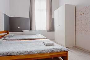 Tara Hostel