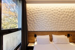 Green House Hotel