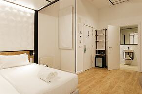 Green House Hotel