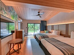 Fusaki Beach Resort Hotel & Villas