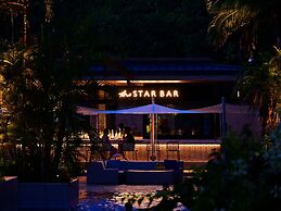 Fusaki Beach Resort Hotel & Villas