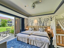 Fusaki Beach Resort Hotel & Villas
