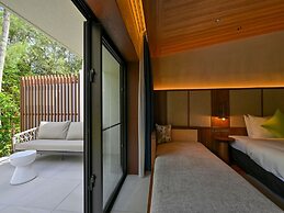 Fusaki Beach Resort Hotel & Villas