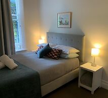The Villa - Hostel