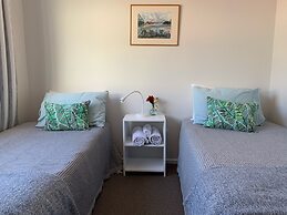 The Villa - Hostel