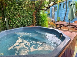 The Villa - Hostel
