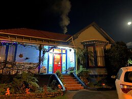 The Villa - Hostel
