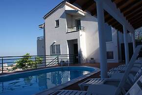 Villa Tonka