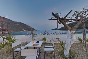 Rouda Bay Hotel
