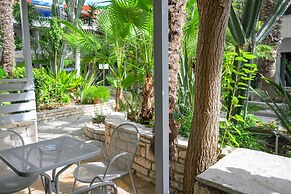 Rouda Bay Hotel