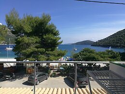 Rouda Bay Hotel