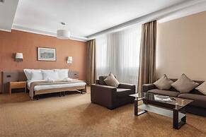 Aleksandrovskiy Hotel