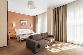 Aleksandrovskiy Hotel
