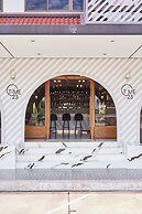 Bunjongburi Hotel