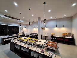 Bunjongburi Hotel