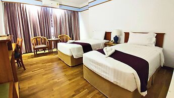 Diamond Plaza Hotel Suratthani