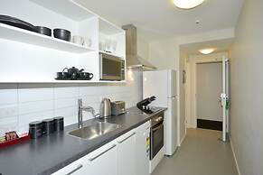Southwark Hotel & Apartments