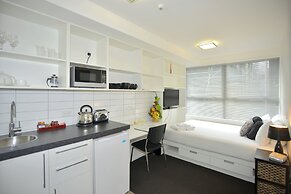 Southwark Hotel & Apartments