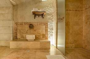 Ottoman Cave Suites