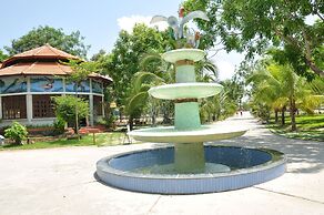 Dat Lanh Resort