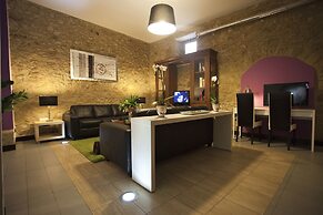 HomeHotels