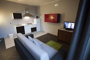 HomeHotels