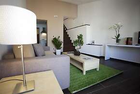 HomeHotels