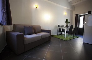 HomeHotels