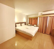 Prom Ratchada Thailand Cultural Centre Hotel