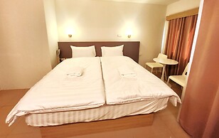 Prom Ratchada Thailand Cultural Centre Hotel