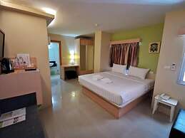 Prom Ratchada Thailand Cultural Centre Hotel