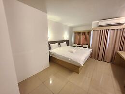 Prom Ratchada Thailand Cultural Centre Hotel