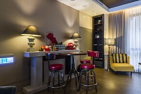 Leofoo Residences