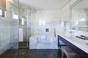 Leofoo Residences